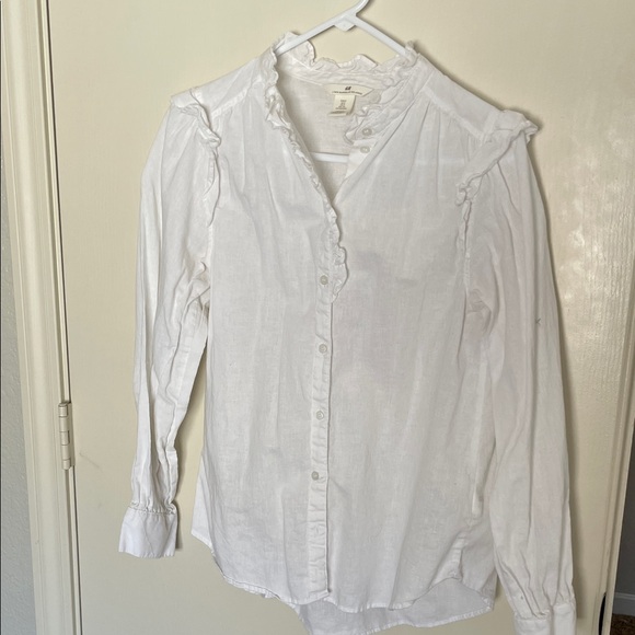 H&M Women's White Ruffled Button-Up Top - Picture 1 of 4
